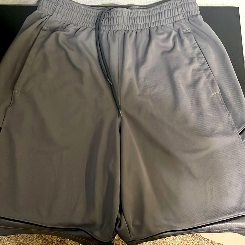 Basketball shorts